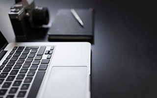 爱游戏体育入口-《王者荣耀季中赛，高潮纷呈谁能夺冠？》，王者季度赛什么时候结束